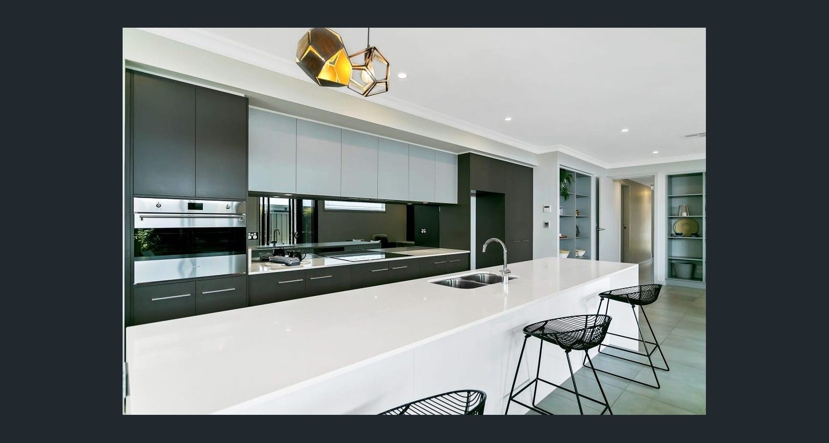 11 Andrews Road, Elizabeth Downs